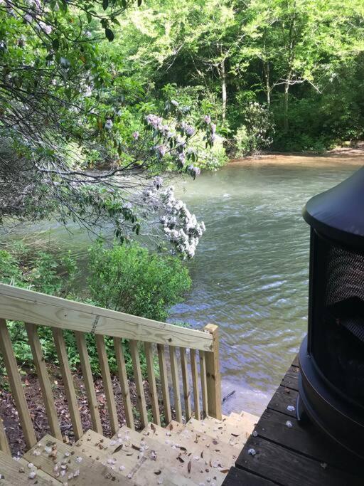 Cabin Fever On Cartecay River Ellijay Exterior foto